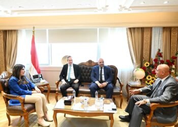 مصر تستهدف الاستدامة المائية عبر شراكات استراتيجية مع القطاع الخاص في التحلية