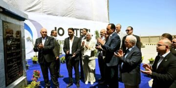 رئيس الوزراء يفتتح مصنع “جو ستيل” للمواسير الصلب بالسخنة باستثمارات 45 مليون دولار