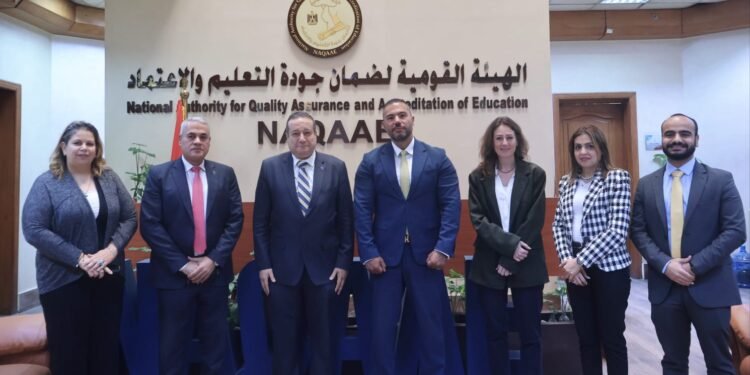 نائب رئيس البورصة  يبحث مع “الهيئة القومية لضمان جودة التعليم والاعتماد”