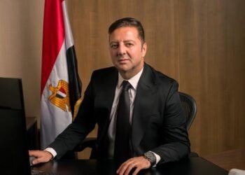 المشرق يطلق حسابات رقمية فورية للمصريين في الإمارات بدون رسوم تحويل