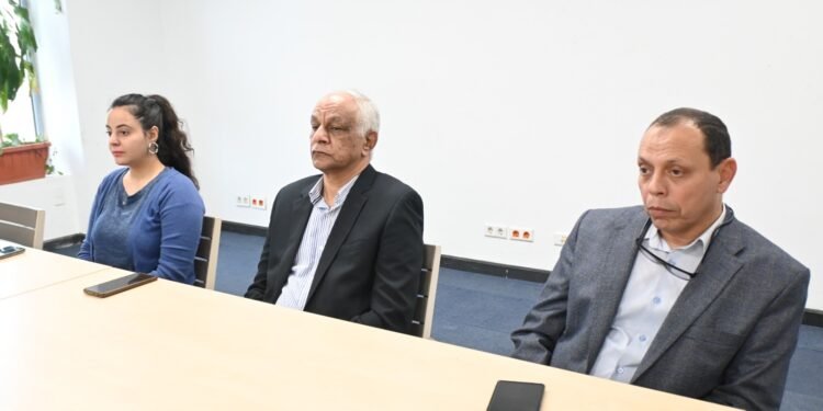 RAKICT تستعرض مستقبل التدريب في الذكاء الاصطناعي لطلاب الهندسة بالأكاديمية العربية