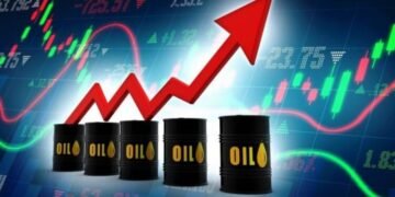 النفط يقفز أكثر من 5% مع تصاعد التوتر بين الولايات المتحدة وإيران