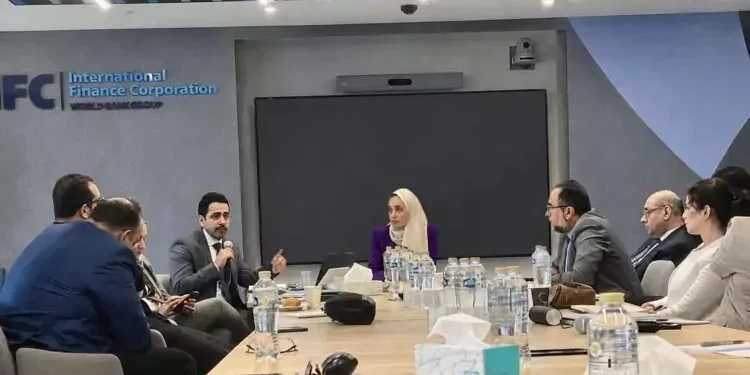 «الإسكان» تناقش آليات تنفيذ الاستراتيجية الوطنية للعمران والبناء الأخضر المستدام