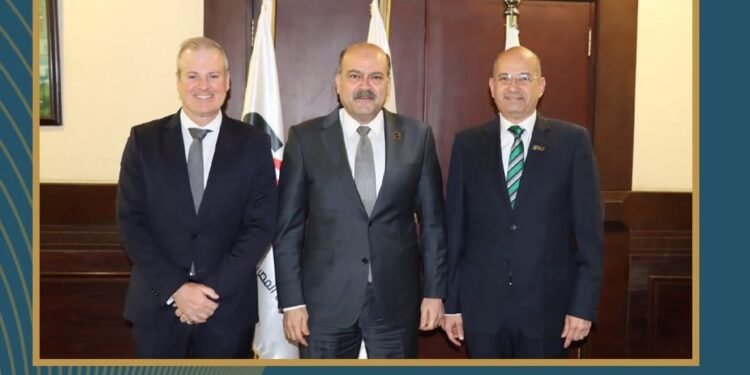 مصر تبدأ إنتاج وقود الطائرات المستدام لأول مرة بتعاون مع هانيويل