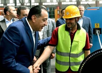 “الوادي للكابلات” تستعد لإنتاج كابلات الجهد المتوسط والعالي بنسبة إنجاز 70%