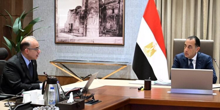 وزير الاستثمار: 12 منطقة استثمارية تضم 1277 مشروعًا باستثمارات تتجاوز 66 مليار جنيه