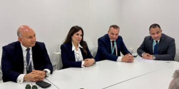 المنشاوي تؤكد دعم الشراكة مع البحرين في مجالات الإسكان والمدن المستدامة