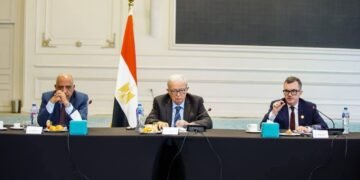 مصر تبحث مع البنك الدولي تدشين آلية لضمان وتمويل البنية التحتية لدعم مشروعات الطاقة والإسكان