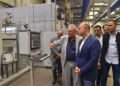 وزير الاستثمار يتفقد شركة فارما بلاست لتصنيع المستلزمات الطبية