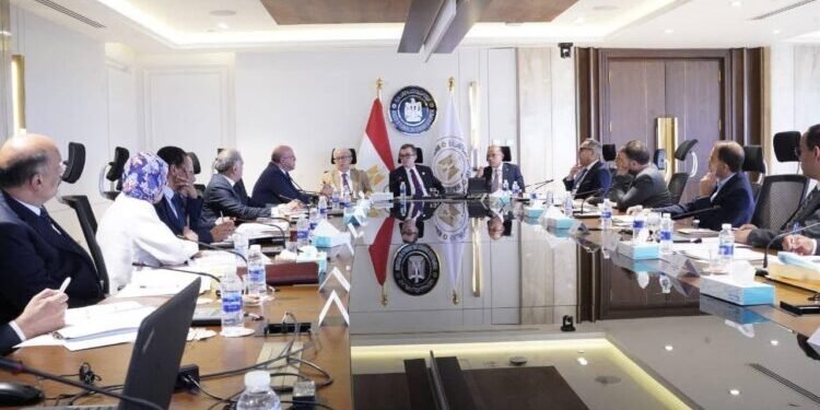 بنك الاستثمار القومي يخطط لمرحلة جديدة بعد تسويات تشابكات مالية بقيمة 196 مليار جنيه