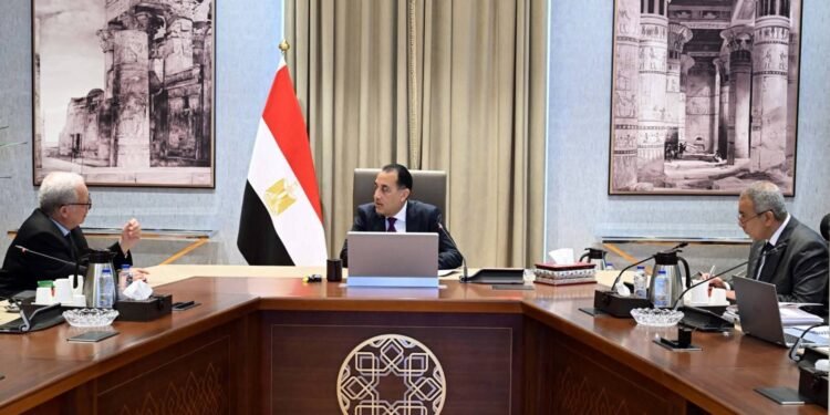 الحكومة تواصل متابعة خطة إعادة هيكلة 59 هيئة لرفع كفاءة الأداء وتعظيم الاستفادة
