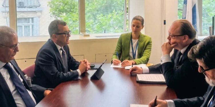 وزير التخطيط: المرحلة الثانية من التعاون مع OECD تركز على السياسات القائمة على الأدلة والتنمية المستدامة