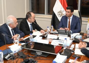 الصناعة : خطة لإنشاء مصنع جديد لإطارات السيارات باستثمارات 550 مليون دولار في الإسكندرية