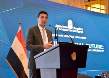 وزير الصناعة: تحديث استراتيجية 2030 لرفع الصادرات الصناعية إلى 100 مليار دولار