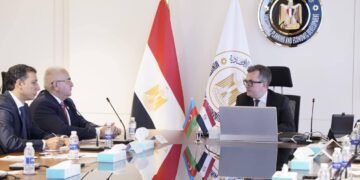 القاهرة وباكو تتجهان لتعزيز التعاون في البنية التحتية والمدن الذكية والاقتصاد الأخضر