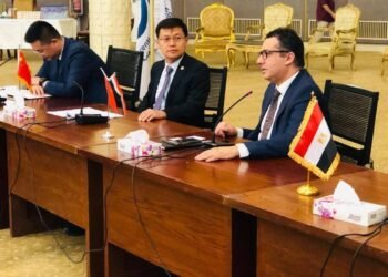 الحكومة تستقبل وفدًا صينيًا لدراسة تطوير مركز القاهرة الدولي للمؤتمرات لتعزيز الترويج للصادرات
