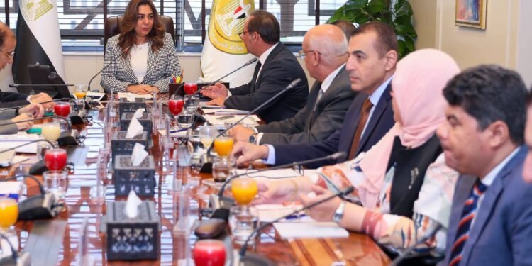 صندوق حماية البيئة يوافق على زيادة تمويل المشروعات الصناعية الصديقة للبيئة
