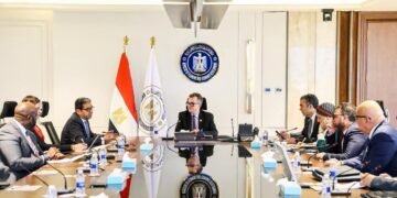 مصر و«أفريكسيم بنك» يناقشان إنشاء «صندوق صناديق» لتمويل ريادة الأعمال