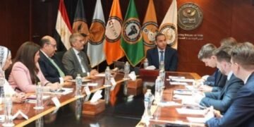 الرقابة المالية تستعرض مع البنك المركزي الروسي فرص تبادل الخبرات في الأسواق غير المصرفية