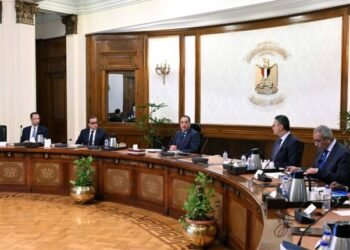 الحكومة تسرّع تعميم منظومة الكارت الموحد لتوحيد خدمات الدعم للمواطنين
