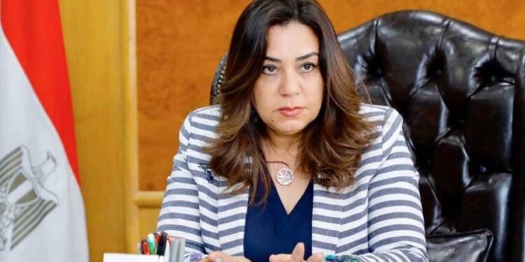 منال عوض