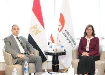 الرقابة المالية والأكاديمية الوطنية للتدريب تبحثان التعاون في التوعية المالية