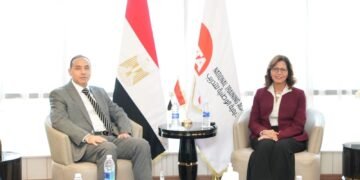 الرقابة المالية والأكاديمية الوطنية للتدريب تبحثان التعاون في التوعية المالية