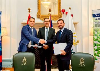 ألاميدا توقع شراكة صحية مع مؤسسة بريطانية