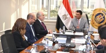 وزير الصناعة يبحث مع يونيليفر خطط التوسع في السوق المصري وزيادة الصادرات
