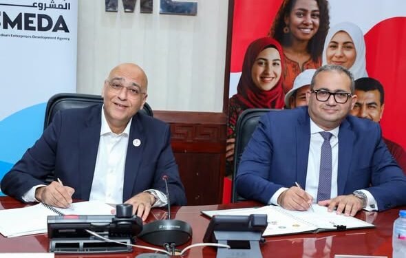 جهاز تنمية المشروعات يوقع عقدين بقيمة 350 مليون جنيه مع «تمويلي» لدعم المشروعات متناهية الصغر