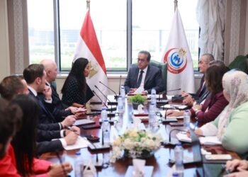 وزير الصحة يبحث تنفيذ المدينة الطبية بالتعاون مع القطاع الخاص