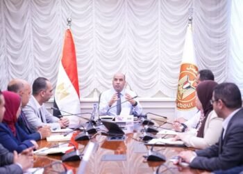 وزير العمل يتابع إطلاق منصة العمل الرقمية لتقديم الخدمات إلكترونيًا