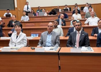 وزير الري: البحث العلمي مفتاح الإدارة المستدامة للمياه والتكيف مع تغير المناخ
