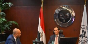 «هيئة الاستثمار» تبحث توسعات «موانئ دبي العالمية» في مصر