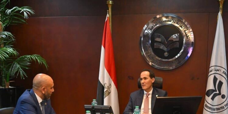 «هيئة الاستثمار» تبحث توسعات «موانئ دبي العالمية» في مصر