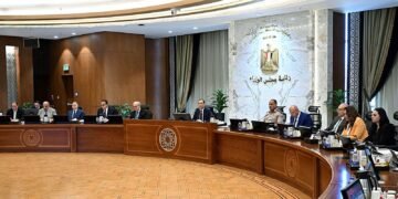 مجلس الوزراء يمنح الرخصة الذهبية لمشروعين لتصنيع بطاريات تخزين الطاقة باستثمارات 800 مليون دولار