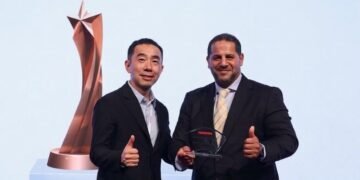 بى تك تحصد جائزة “أفضل شريك استراتيجي” من Toshiba خلال مؤتمرها الإقليمي