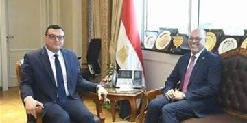وزيرة الإسكان ووزير العمل يبحثان تأهيل العمالة الفنية لدعم المشروعات القومية