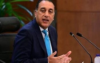 مدبولي: زيادة المخزون الاستراتيجي من المواد البترولية والسلع أولوية للحكومة