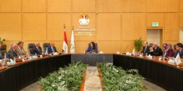 الإسكان: مشروعات الشرب والصرف الصحي حيوية تمس حياة المواطنين