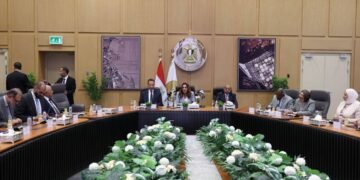 وزيرة البيئة: اطلاق خدمة تراخيص المحال العامة عبر مصر الرقمية