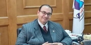 الدكتور يحيى زكريا عيد