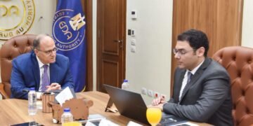 الدواء المصرية تبحث مع شركة كاثترونيكس تعزيز التعاون في مجال المستلزمات الطبية والتكنولوجيا الطبية المتقدمة