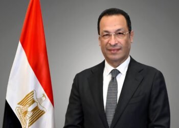 وزير الاتصالات يتوجه إلي سويسرا للمشاركة في اسبوع جينيف الرقمي