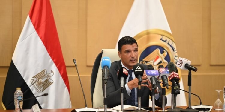 وزير الصناعة: اتاحة 9 آليات مختلفة لطرح وتخصيص الاراضي والوحدات الصناعية