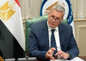وزير البترول يستعرض مستهدفات القطاع خلال 5 سنوات.. زيادة الاستكشاف والإنتاج 20%