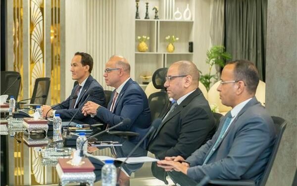 وزير الاستثمار: تكامل الجهود الحكومية يعزز جذب الاستثمارات ودعم التصنيع المحلي