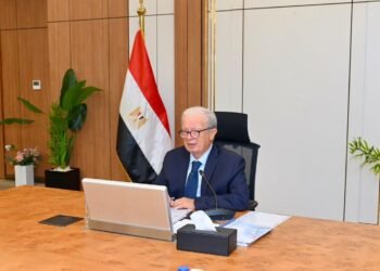 الدكتور حسين عيسى، نائب رئيس الوزراء للشؤون الاقتصادية