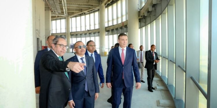 رئيس مدغشقر يزور العاصمة الإدارية الجديدة ويشيد بتجربة مصر في التنمية العمرانية المستدامة