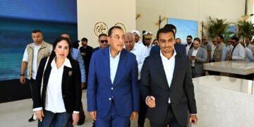 رئيس الوزراء يشهد إطلاق المرحلة الأولى من مشروع «علم الروم» باستثمارات 29.7 مليار دولار